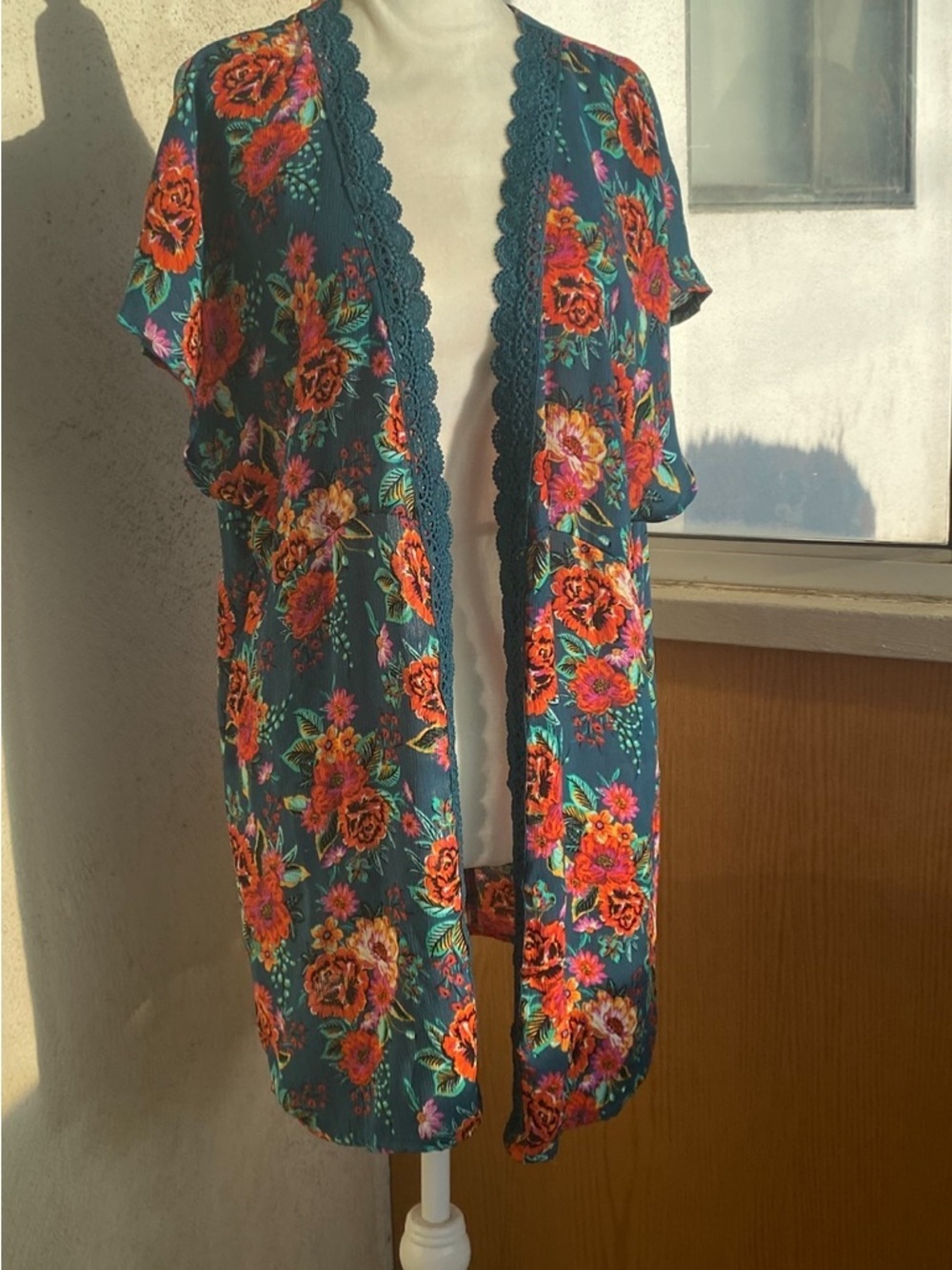 Xhilaration Floral Kimono Teal Boho Cardigan Lace Trim Open Front ROBE S/M